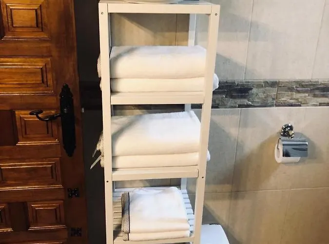 Lemon Tree Monserrat